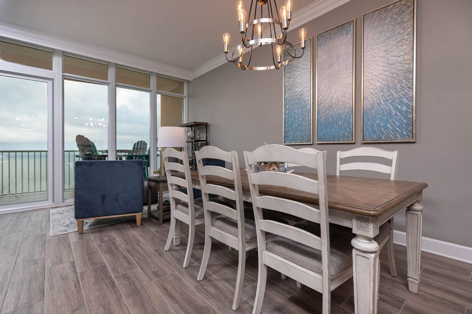 Dine with a savory meal in this stylish space and enjoy memorable family moments