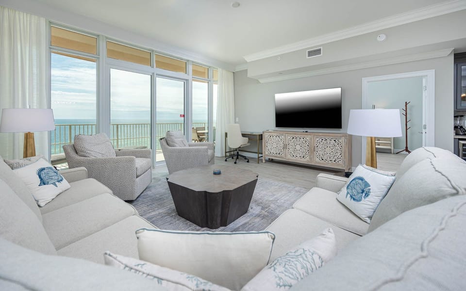 Phoenix Gulf Towers 904, Tower One, Orange Beach, Alabama, beach front, 4 bedroom condominium on the 9th floor