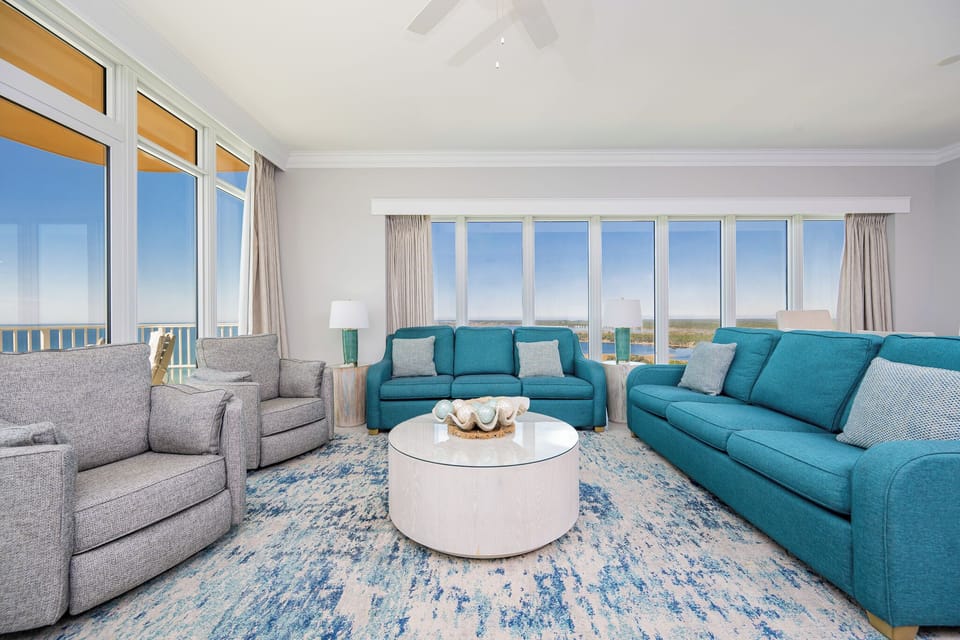 Phoenix Gulf Towers 2401, Tower One, Orange Beach, Alabama, beach front, 4 bedroom condominium on the 24th floor