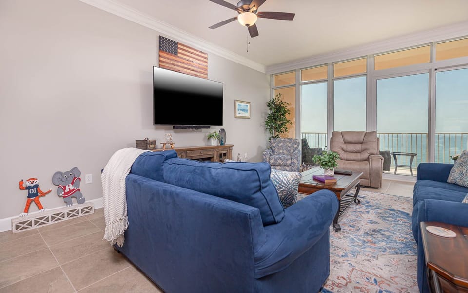Sink into the plush sofa with queen sleeper, stream a show or catch the game, and watch the gulf from the balcony