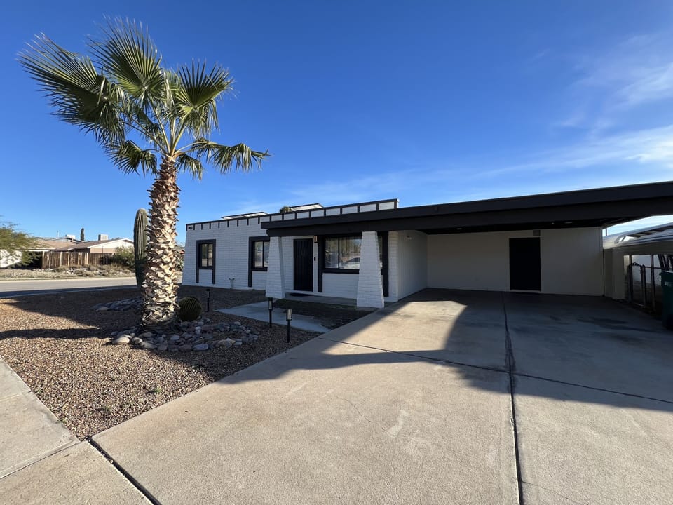 Front driveway and covered parking 