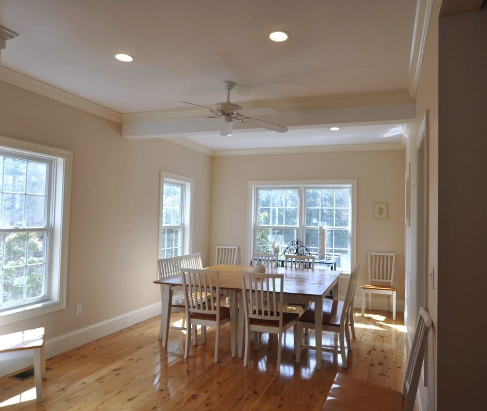 Large dining room off kitchen 