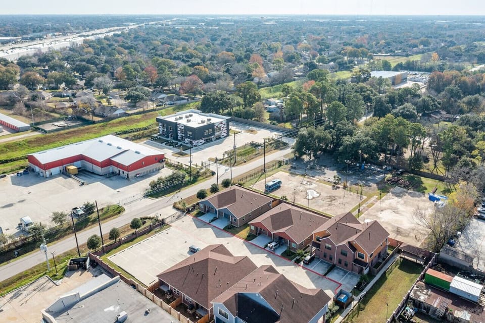 Bird’s eye view of the gated community with 6 other units in the property.