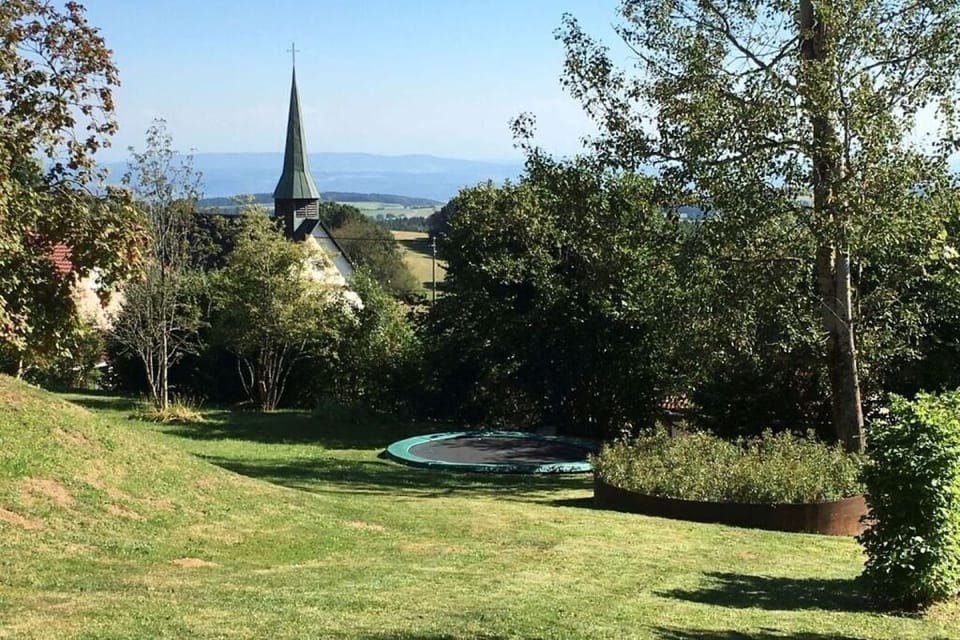 Surroundings [summer] (1-5 km)