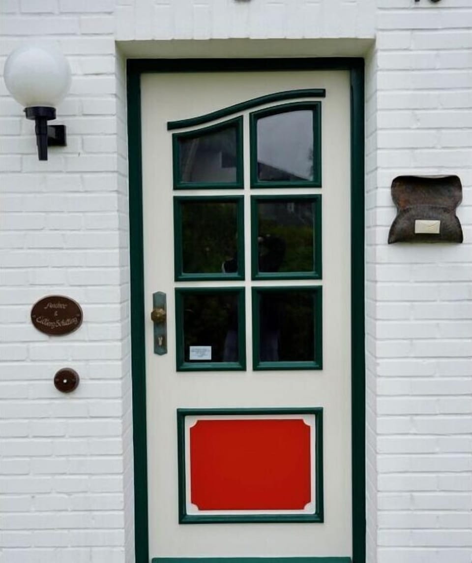 Entrance / Reception