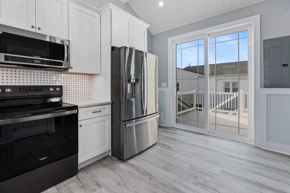 Stainless Steel Appliances!