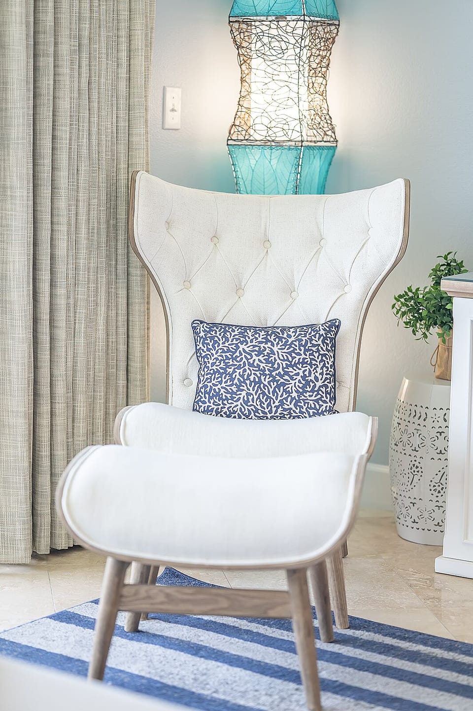 Lounge chair
