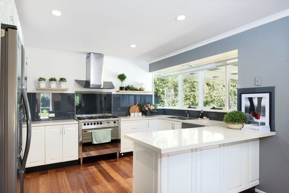 Kitchen (2)