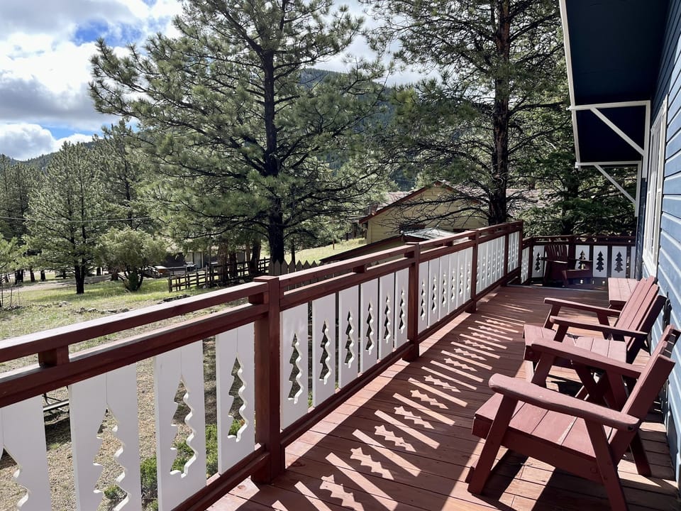 Great front deck for soaking in the views