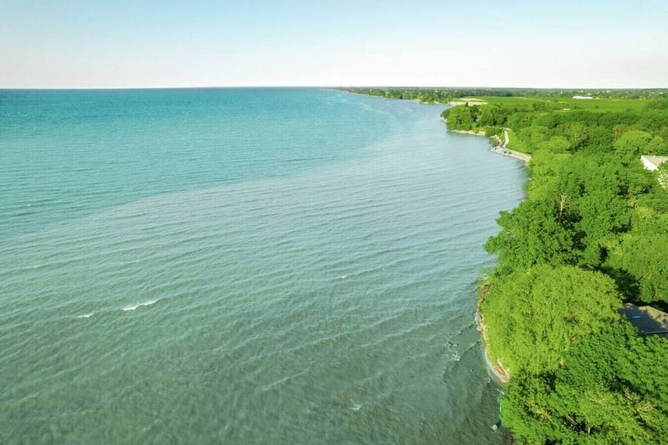 Your view of the lake is endless, and abundant