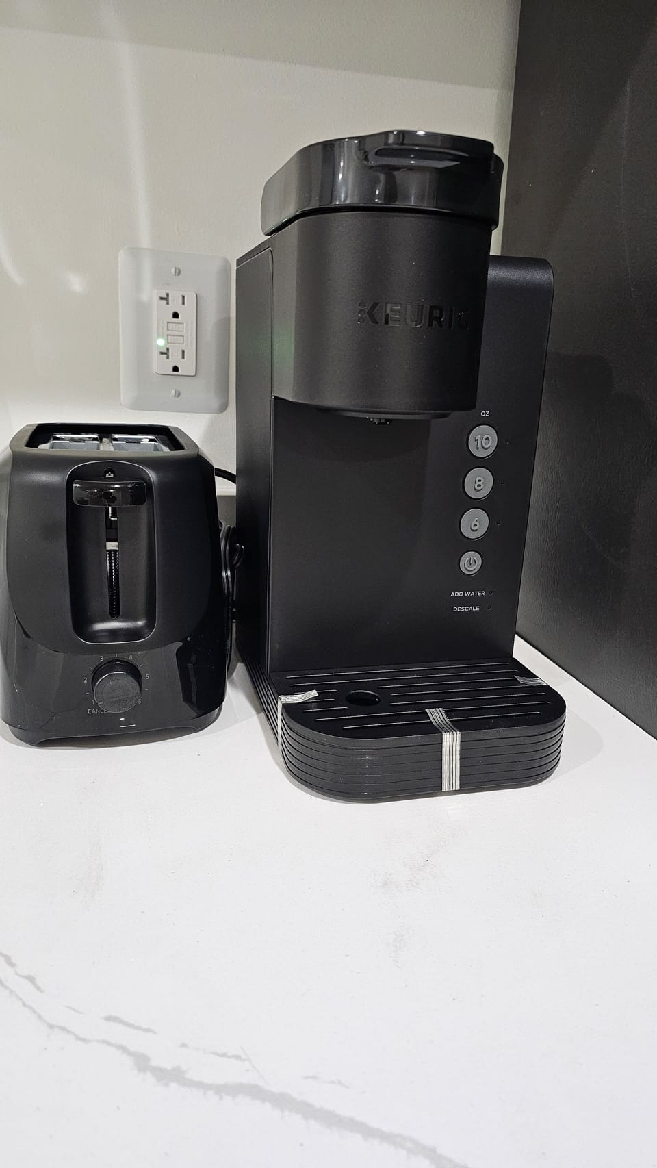Keurig Coffee maker and toaster