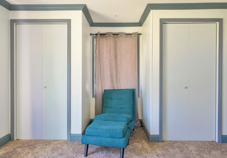 Chaise lounge chair in Master bedroom 