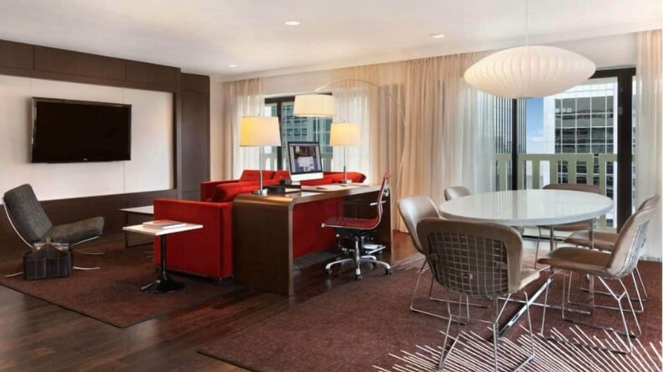 Premium Suite Living Room