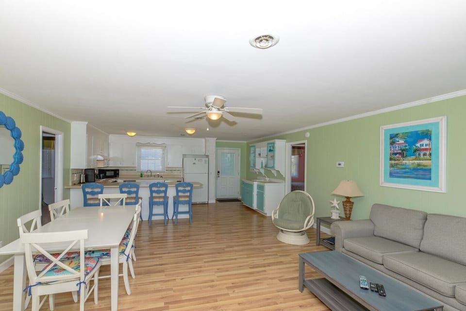 Open Floor Plan on Main Floor