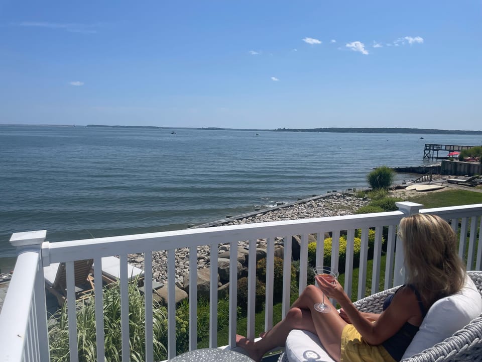 Swivel chairs on wrap around deck