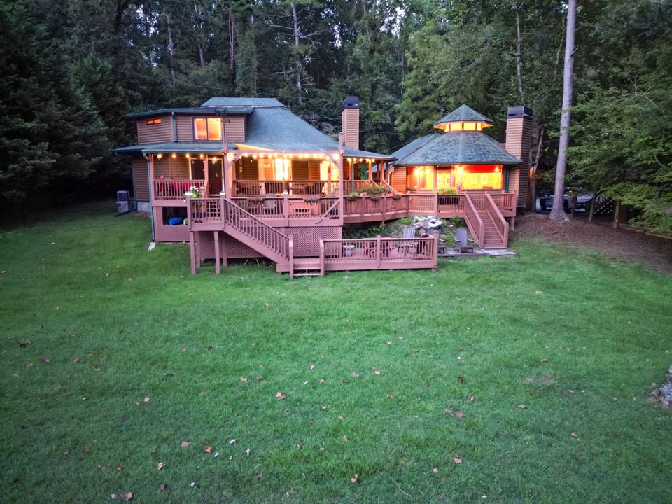 View of Rear of Cabin