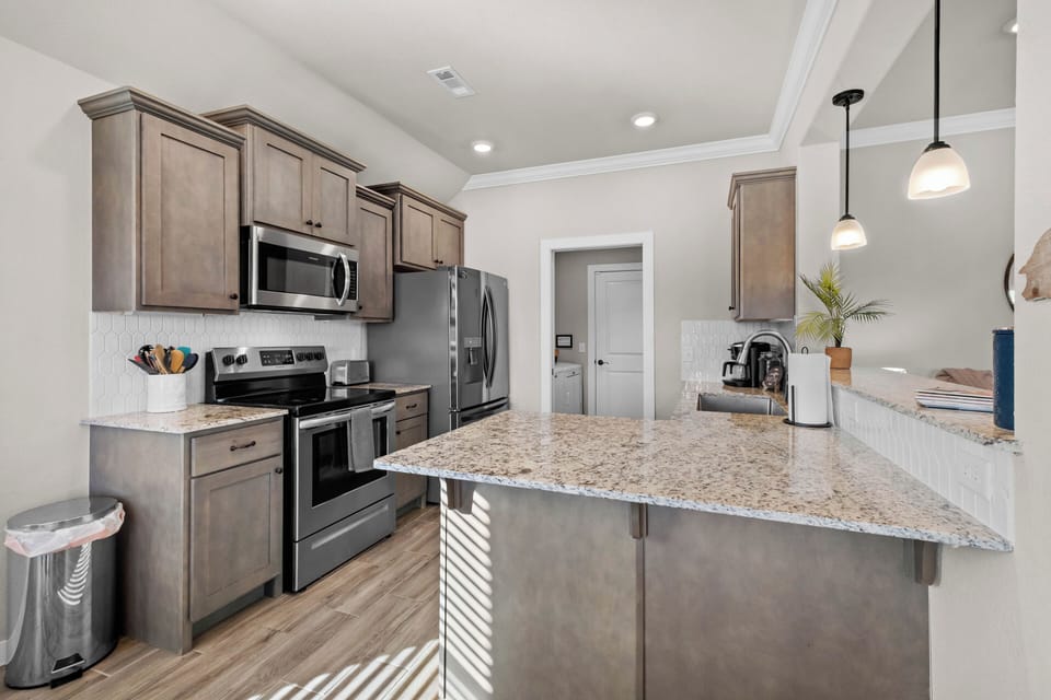 Fully stocked kitchen for all your cooking & baking needs!