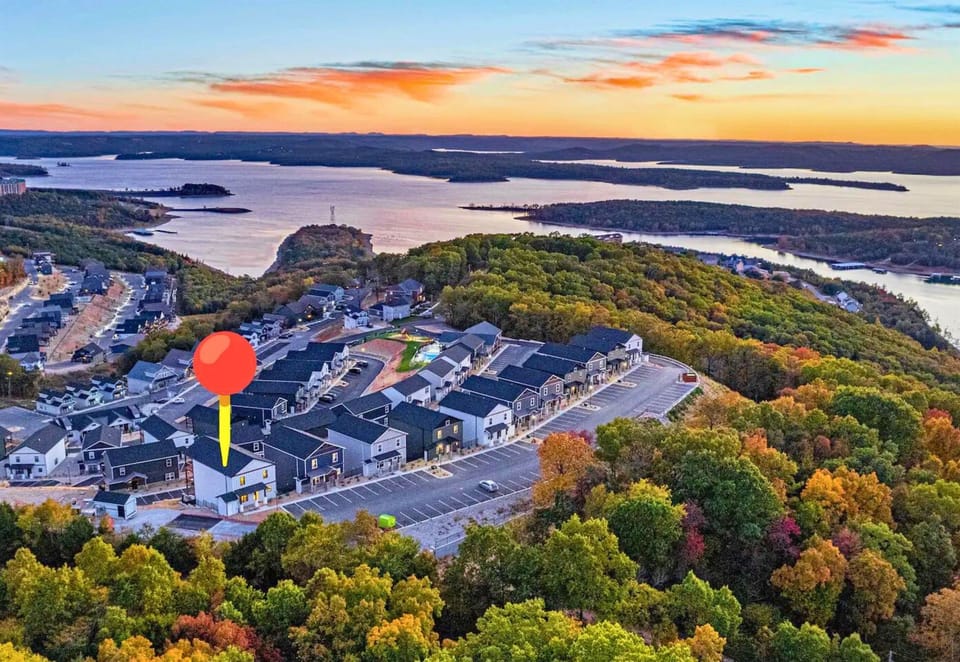 Here’s where you’ll be staying—close to all the best spots and surrounded by the beauty of the area.