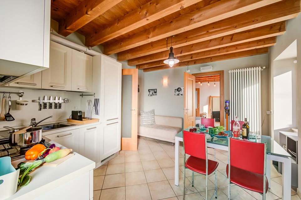 Kitchen and dining area