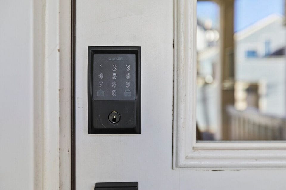 Keyless Entry-seamless, hassle-free entry with our modern smart lock system, eliminating the need for physical keys during your stay. A unique, personalized entry code will be provided before check-in for enhanced security and ultimate convenience.