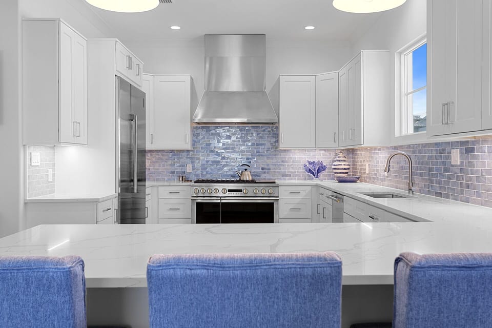 24-Sandcastle-on-Camelot-Kitchen-Alt