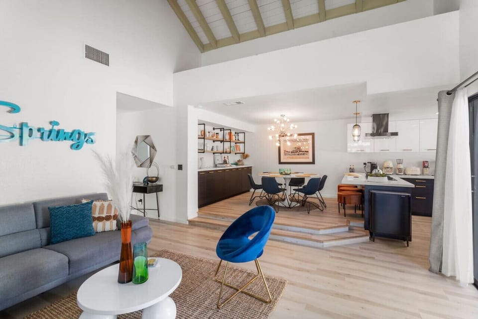 Open concept floor plan
