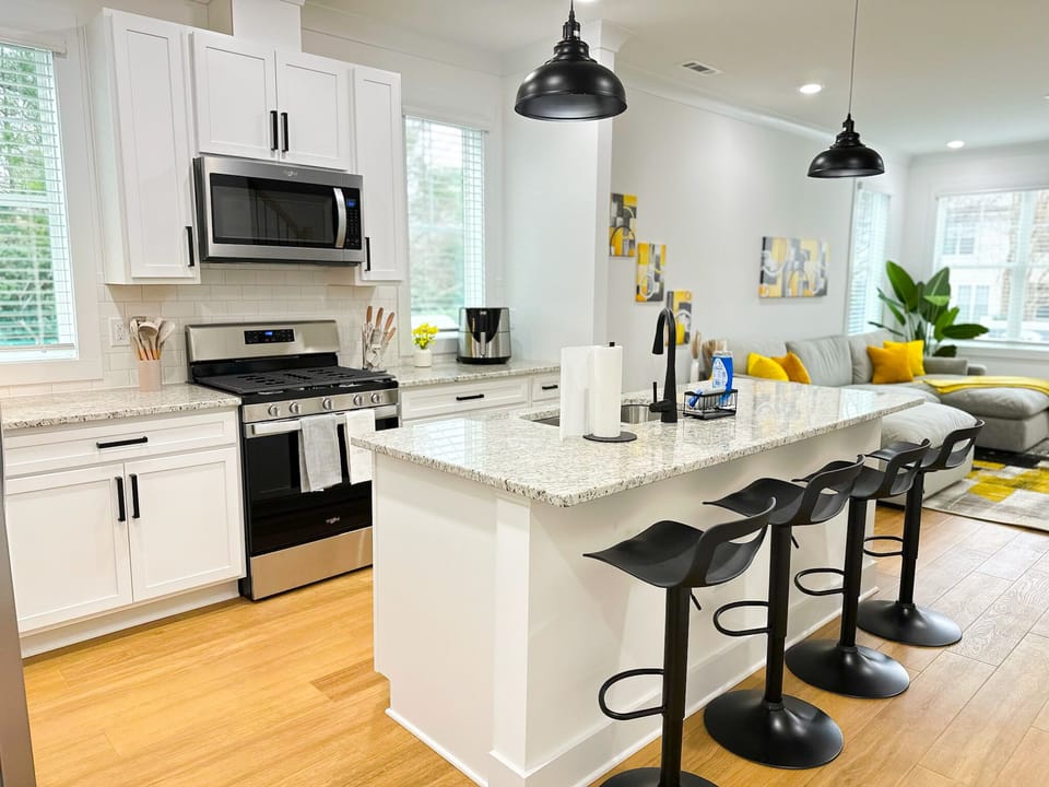 Kitchen (2)