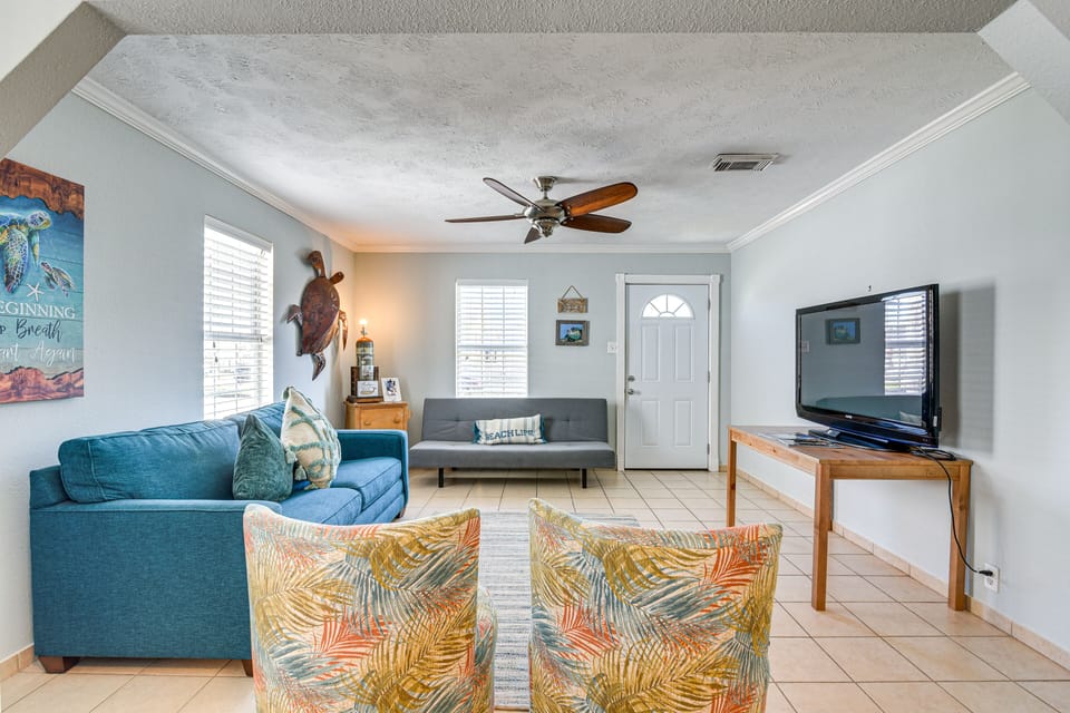 Galveston Vacation Rental | 3BR | 2BA | 1,186 Sq Ft | 4 Steps to Enter