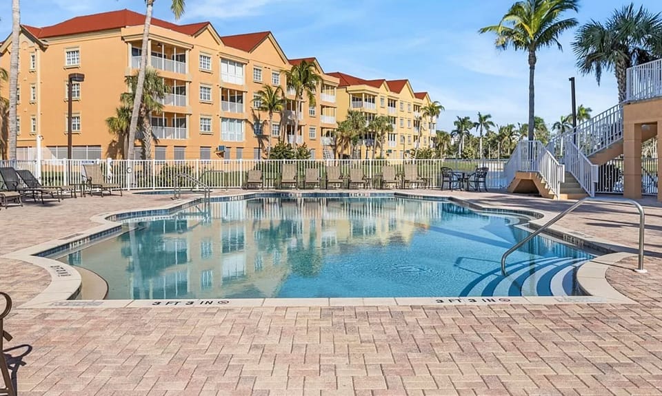 Resort Style Pool