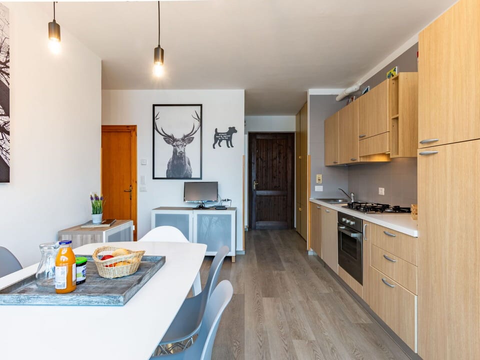 Waterway, Residential Area, Channel, Bank, Lake, Coast, Apartment, River, Reflection, Suburb