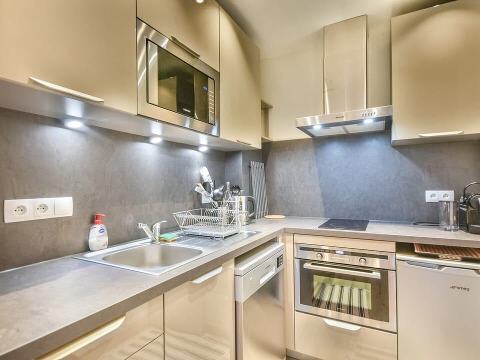 Private kitchen