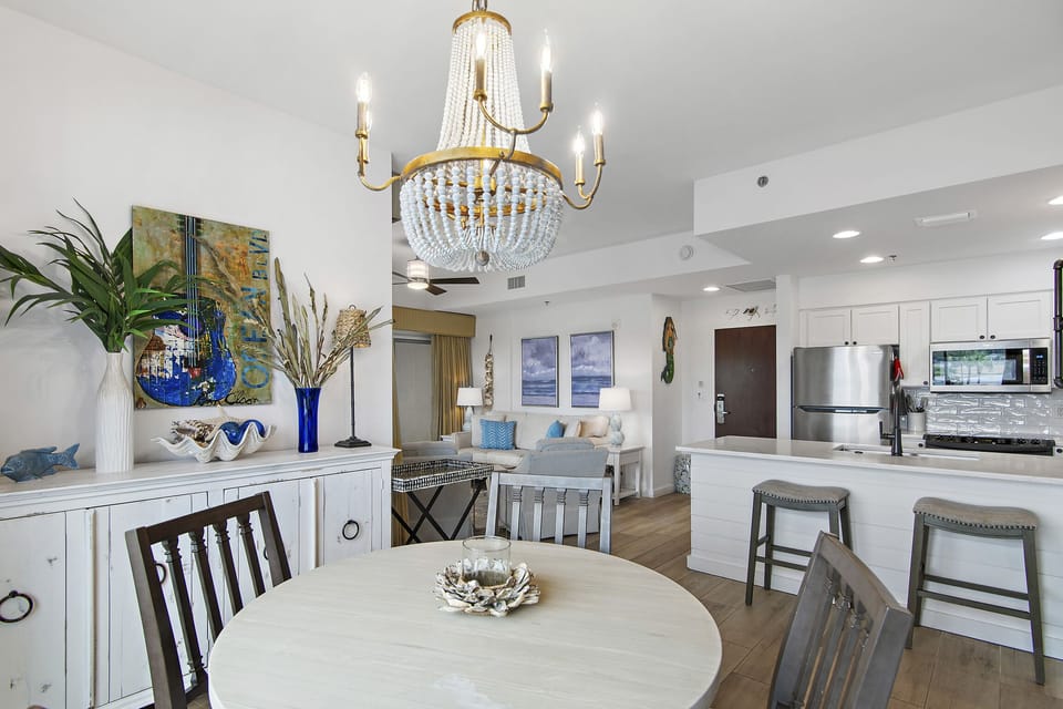 Open Concept Dining, Kitchen, and Living Areas