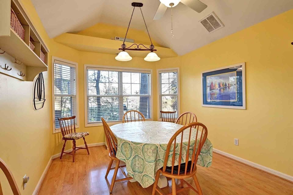 Kitchen table