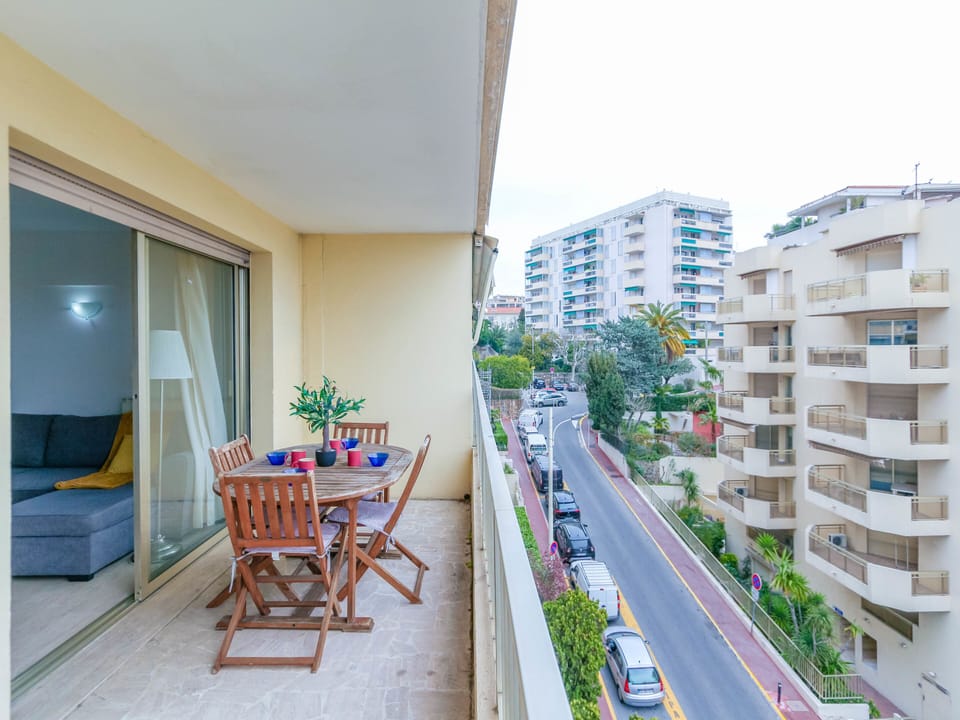 terrace