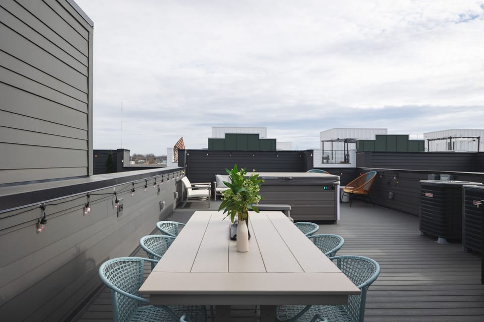 Rooftop Dining Table