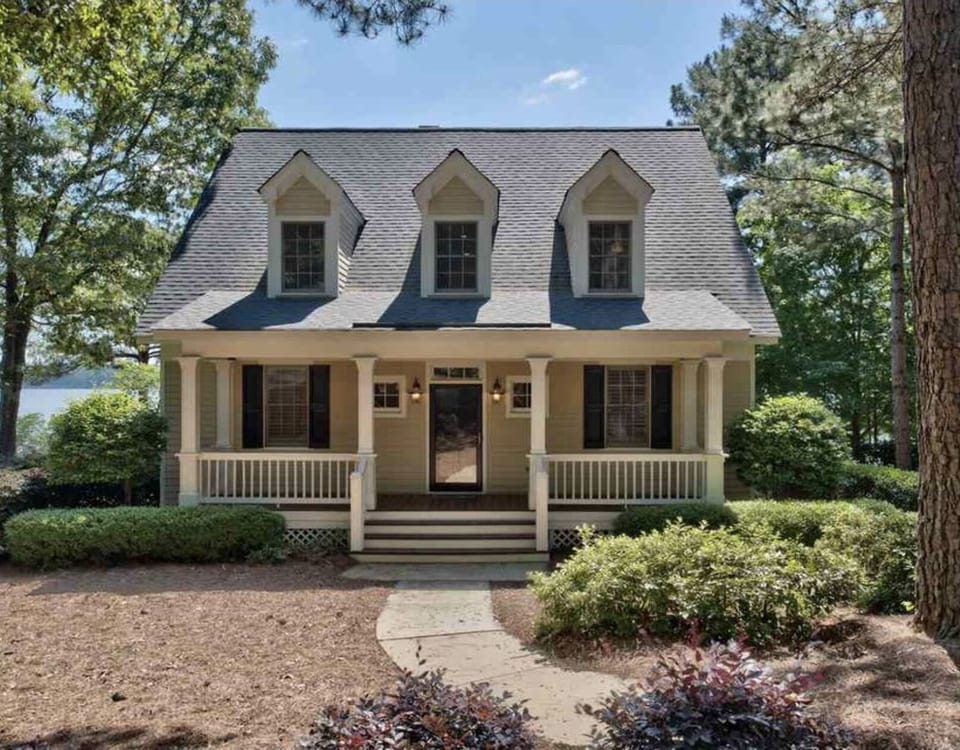 Front Exterior View - Lakefront 