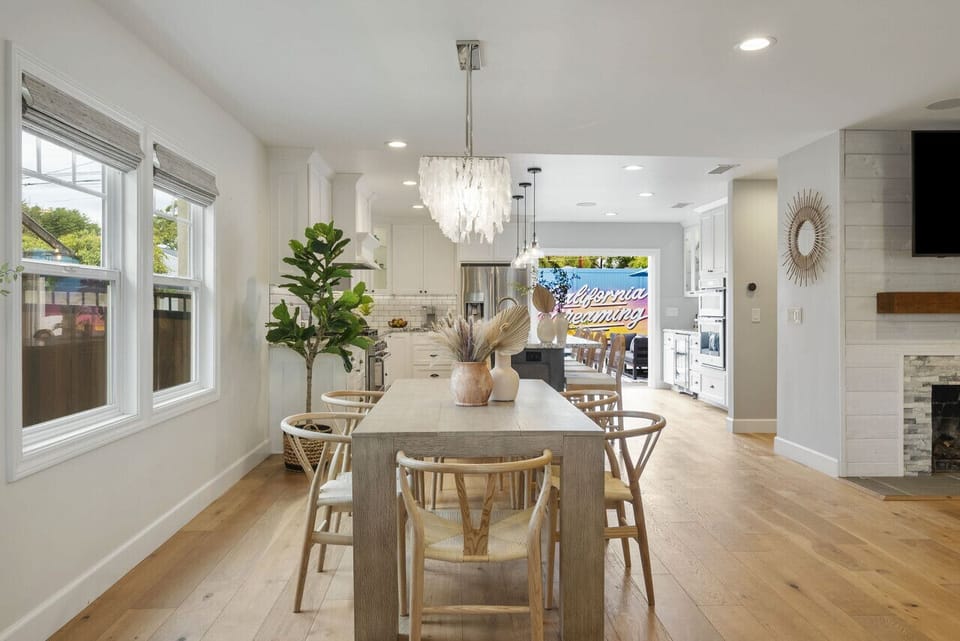 From the dining table to the chef`s kitchen and backyard patio our home was built for both relaxing and socializing.