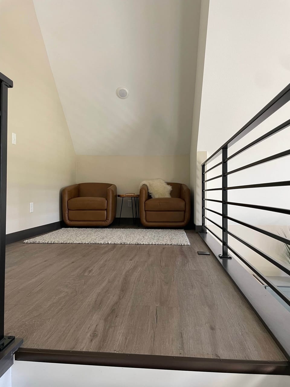 Image picker BA228431 04F8 4392 AE98 381D9BD17127 56030 00002A85084D9D9E