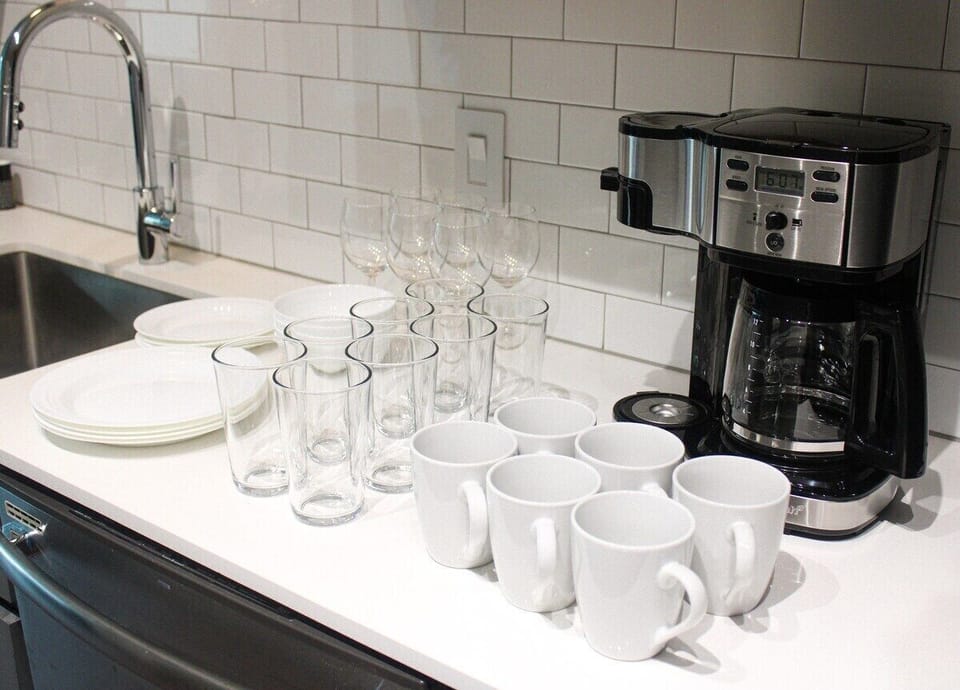 Coffee maker with single serve and full pot options + All the glassware and place settings you need!