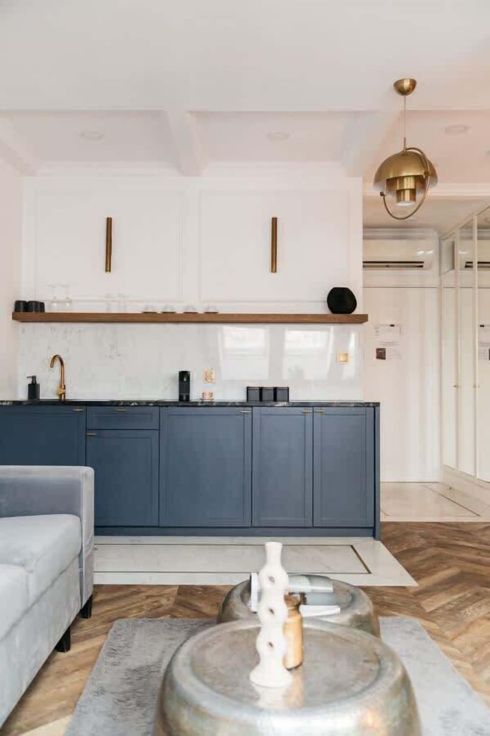 kitchenette