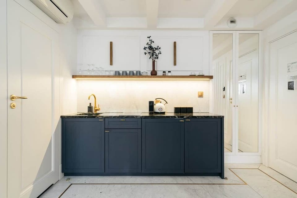 kitchenette
