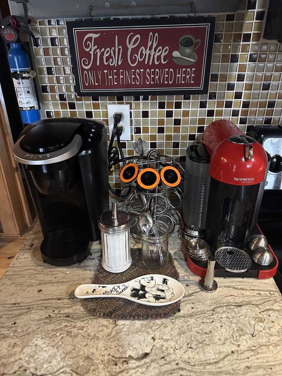 Keurig and Nespresso, aswell as a drip coffee maker.