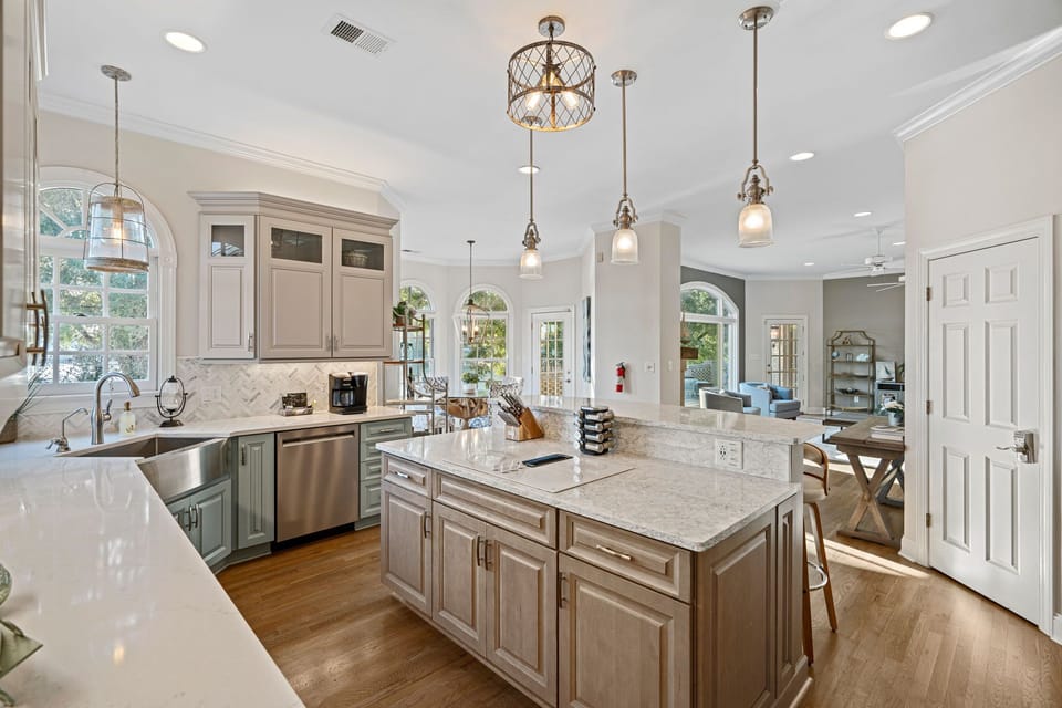 Fully stocked kitchen to prep all your group meals.