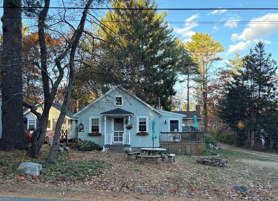 Large yard with plenty of parking. 