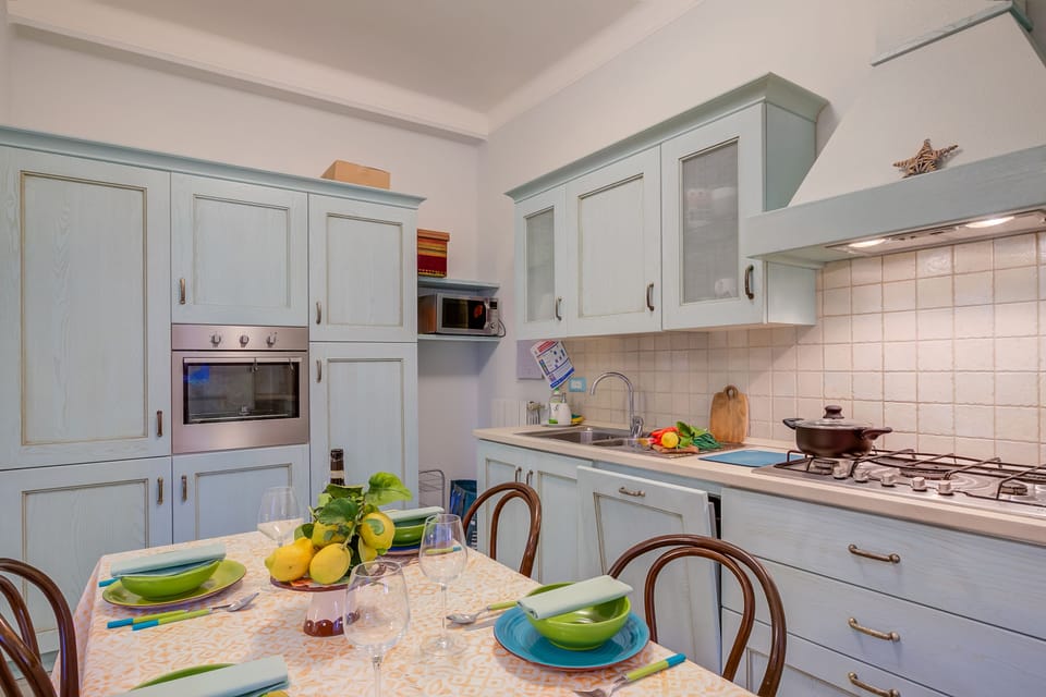 Kitchen and dining area