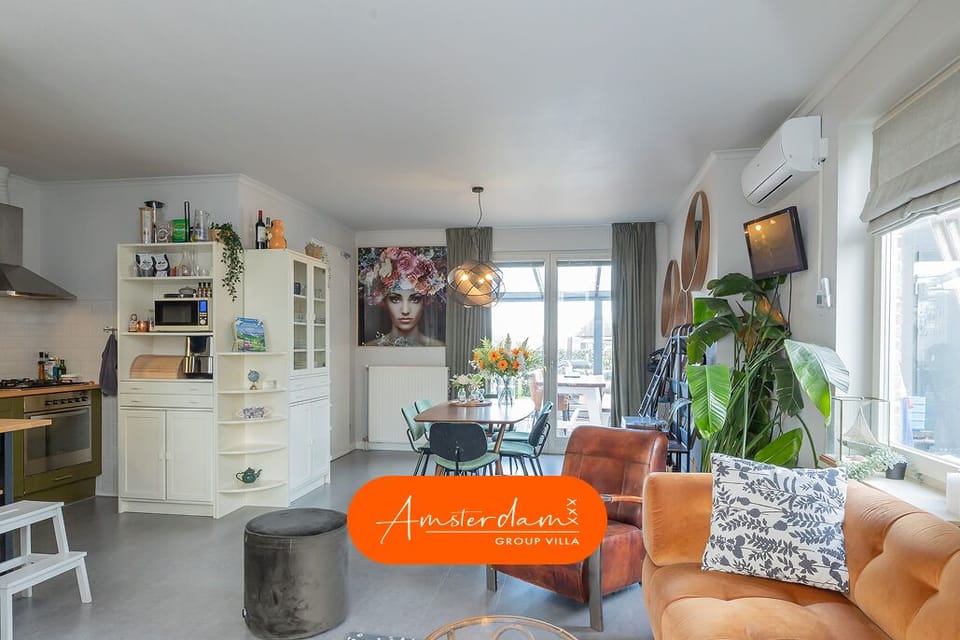 The living room is bright, perfect for spending time together.