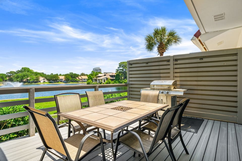Back Deck & BBQ Grill