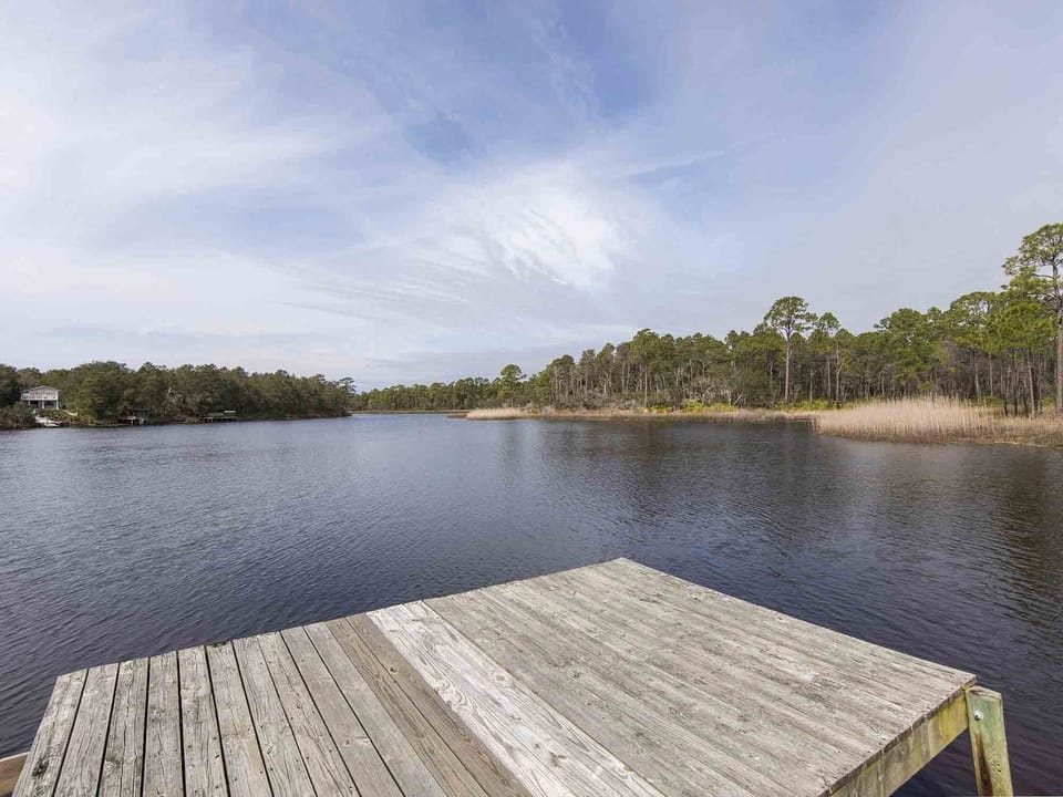 Dock