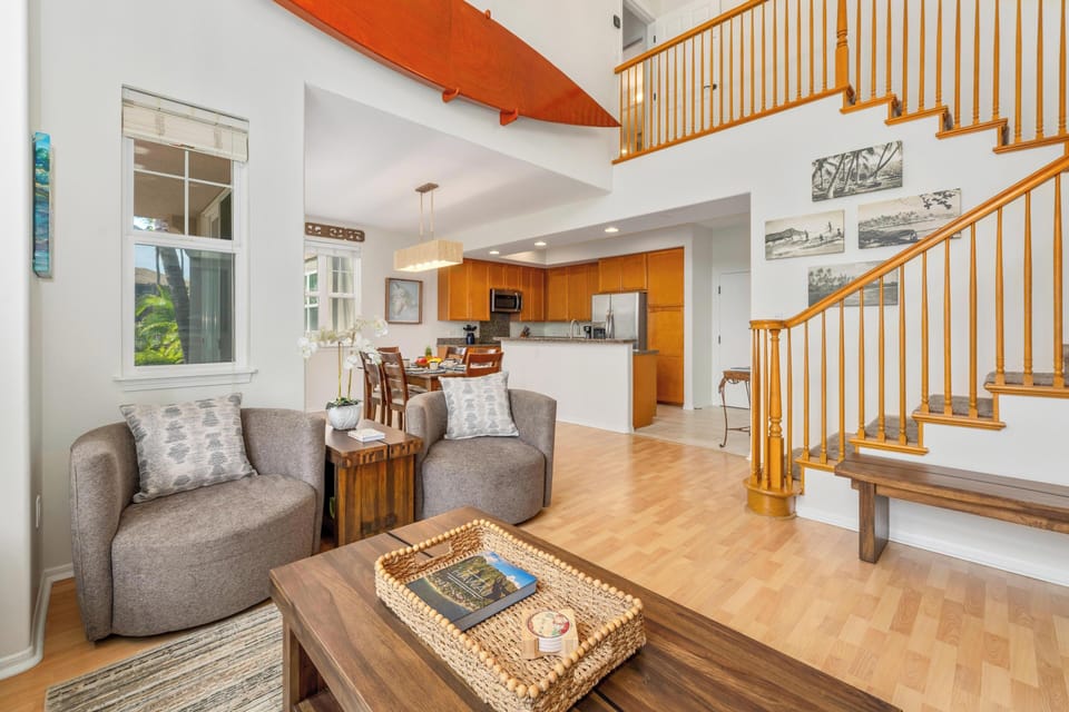 Open layout, comfortable for family gatherings.