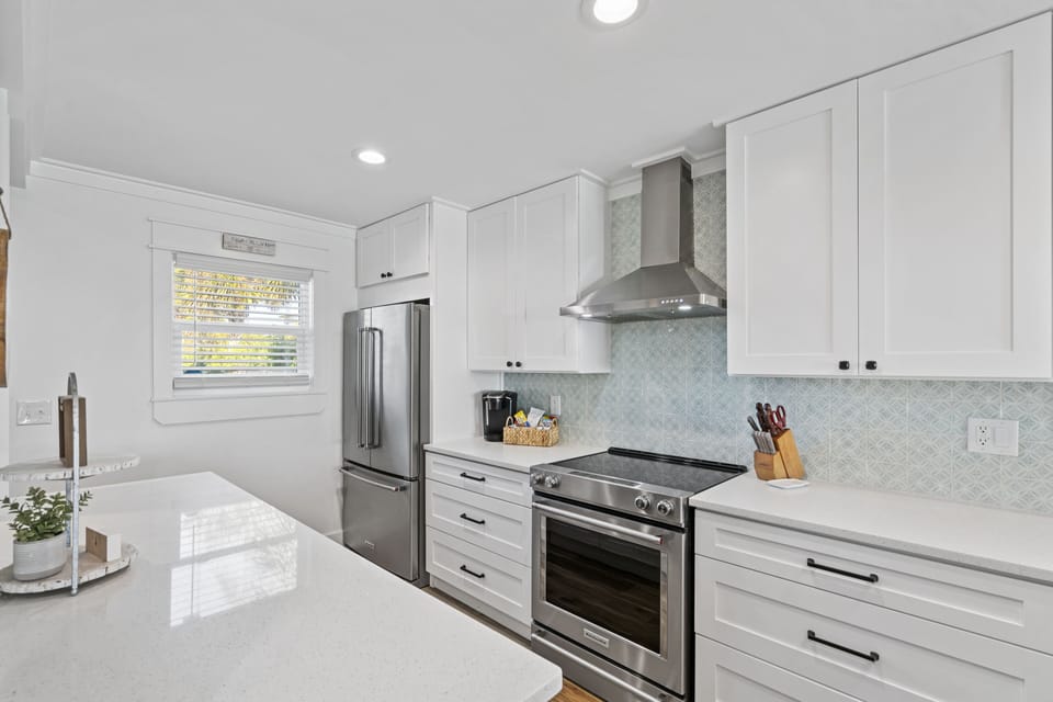 Large Open Concept Kitchen